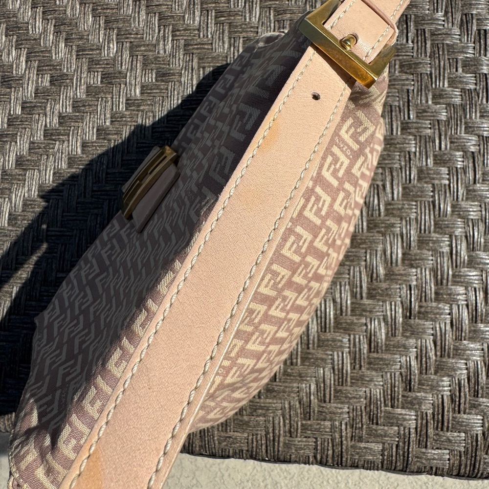 Fendi Zucca Mama Baguette Pink Canvas Shoulder Bag FF Logo Authentic Vintage - Picture 5 of 11